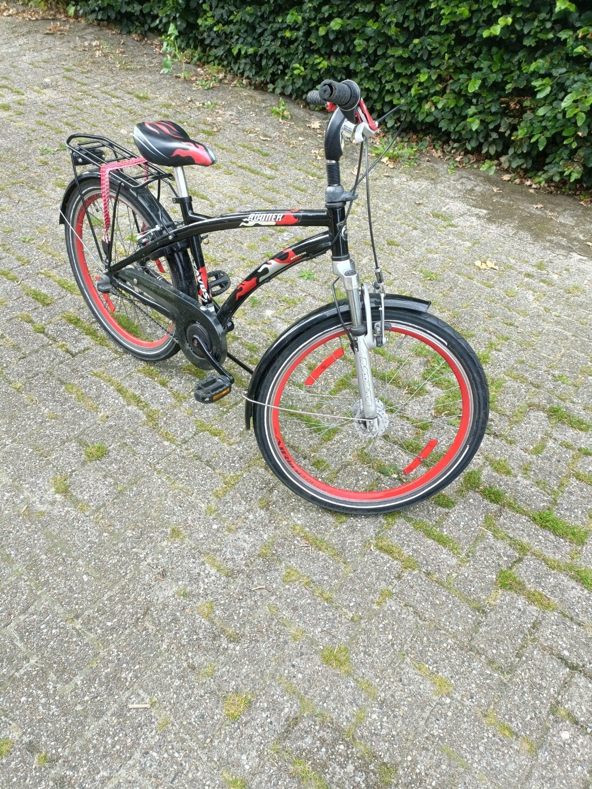Batavus Runner 24 inch kinderfiets met 3 versnellingen, Fietsen en Brommers, Fietsen | Heren | Herenfietsen, Ophalen, Terugtraprem