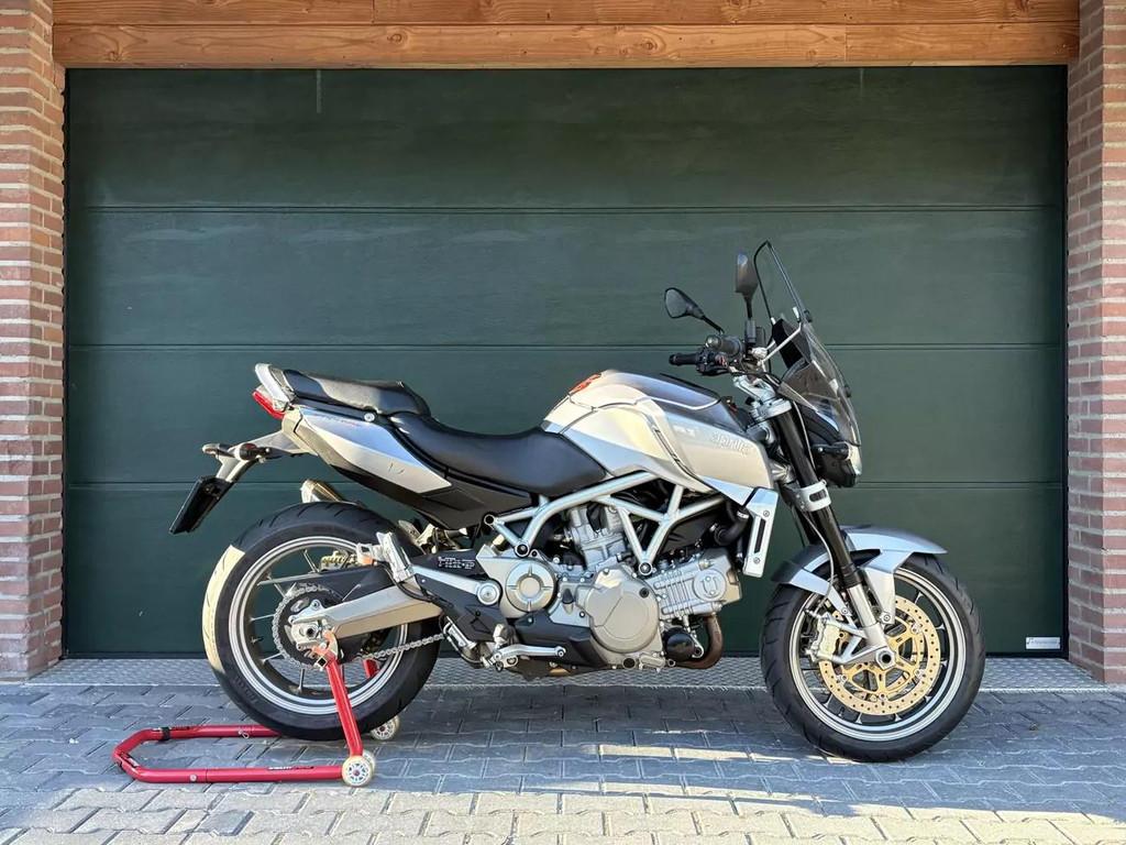 APRILIA MANA 850 AUTOMAAT - NIEUWSTAAT, Bedrijf, Overig