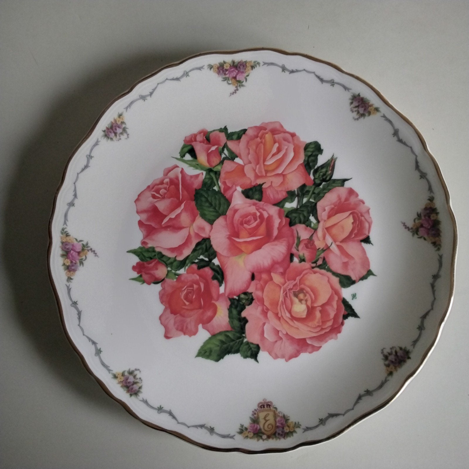 Royal albert Elizabeth of glamis bord met ophangsysteem, Ophalen of Verzenden