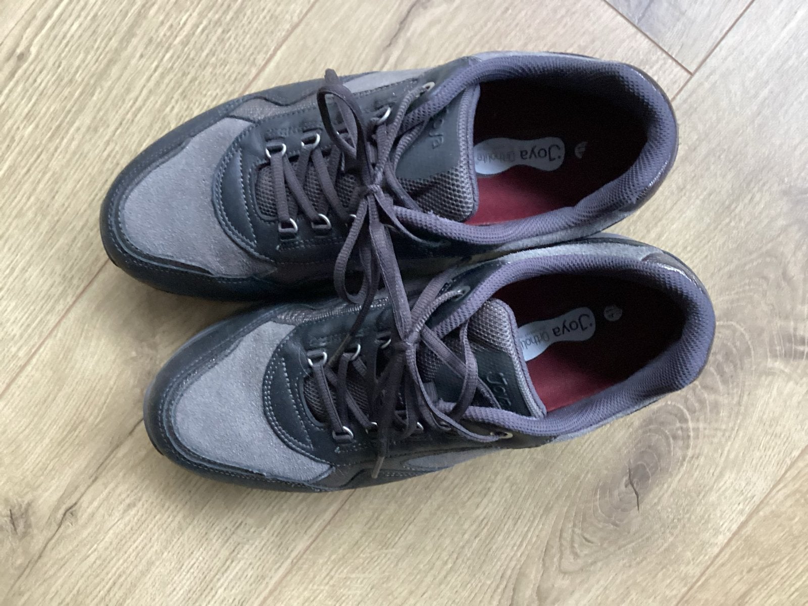 Joya Ortholite sneakers, maat 41.5, Kleding | Dames, Ophalen of Verzenden, Zo goed als nieuw, Grijs, Sneakers of Gympen