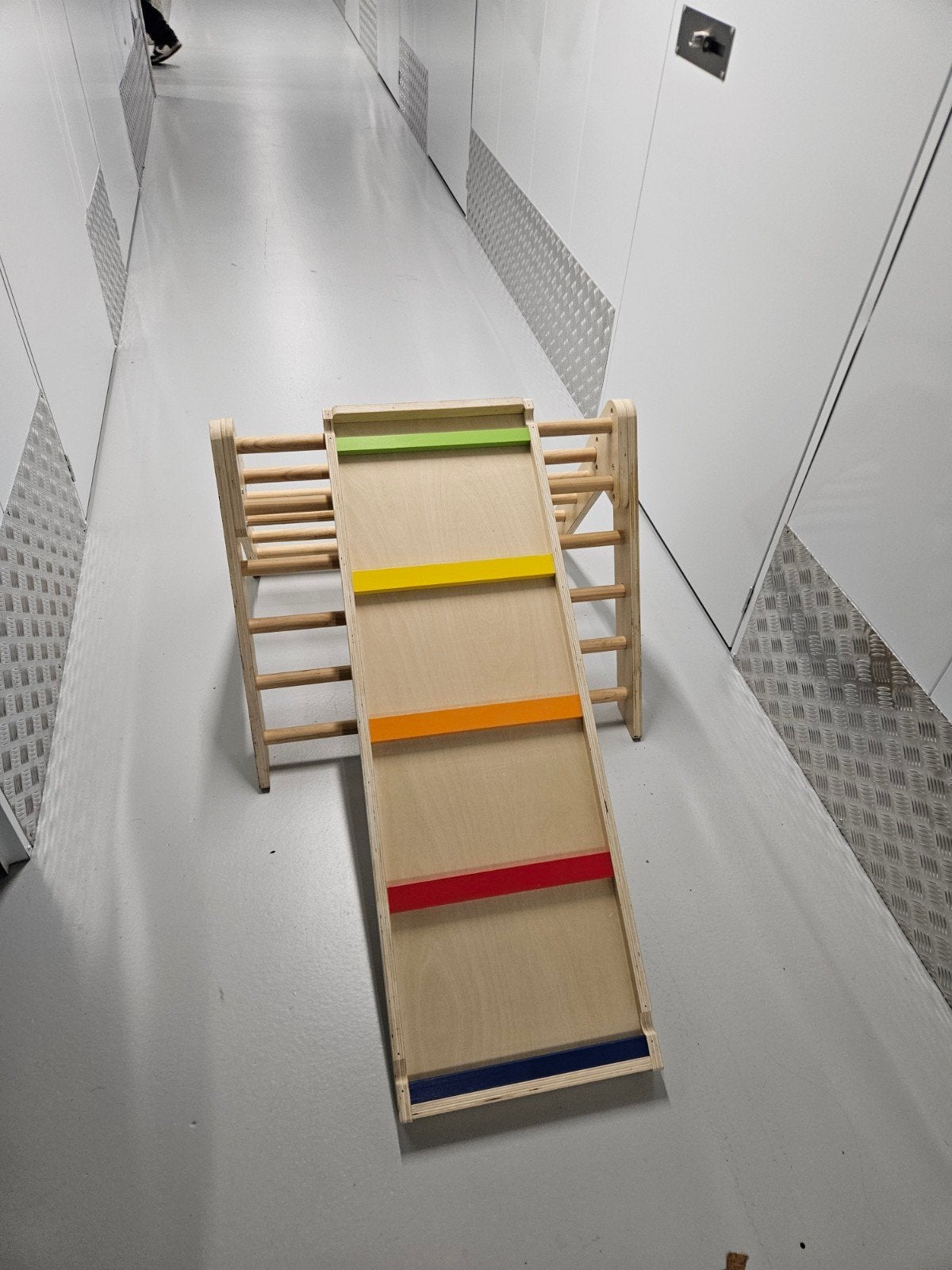 Houten glijbaan voor dreumesen en peuters, Ophalen, Gebruikt, Glijbaan