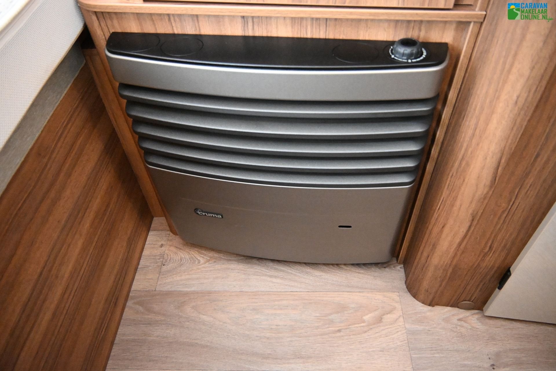Foto 22 van Eriba Touring Triton 430 Mover Cass.luifel Boiler COMPLEET!