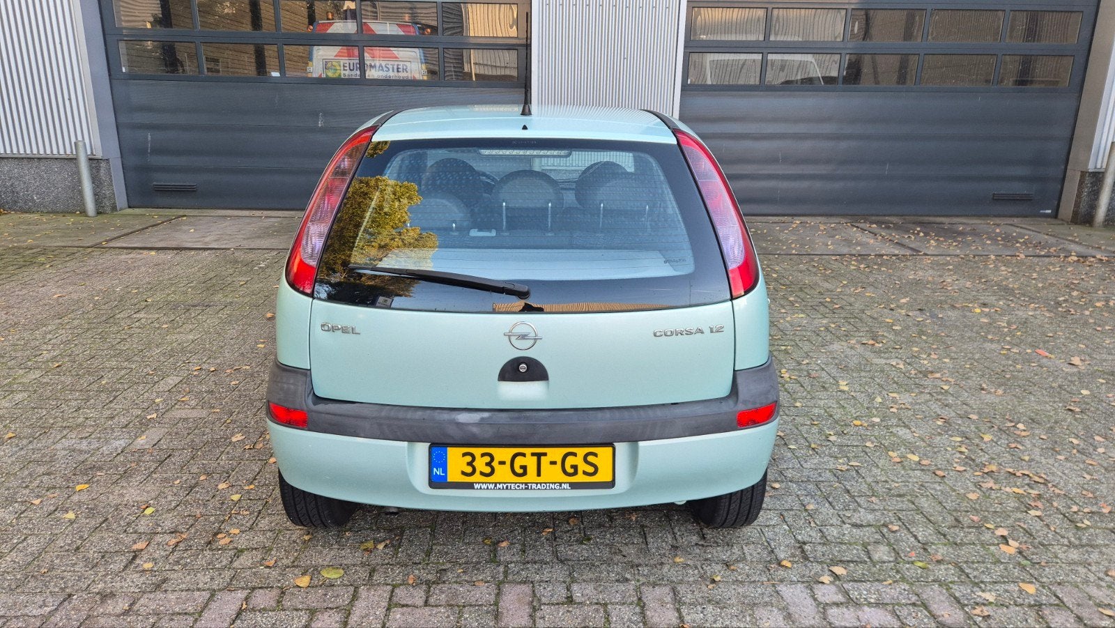 Foto 6 van Opel Corsa 1.2 5D AUTOMAAT | NIEUWE APK | DISTRIBUTIE VV