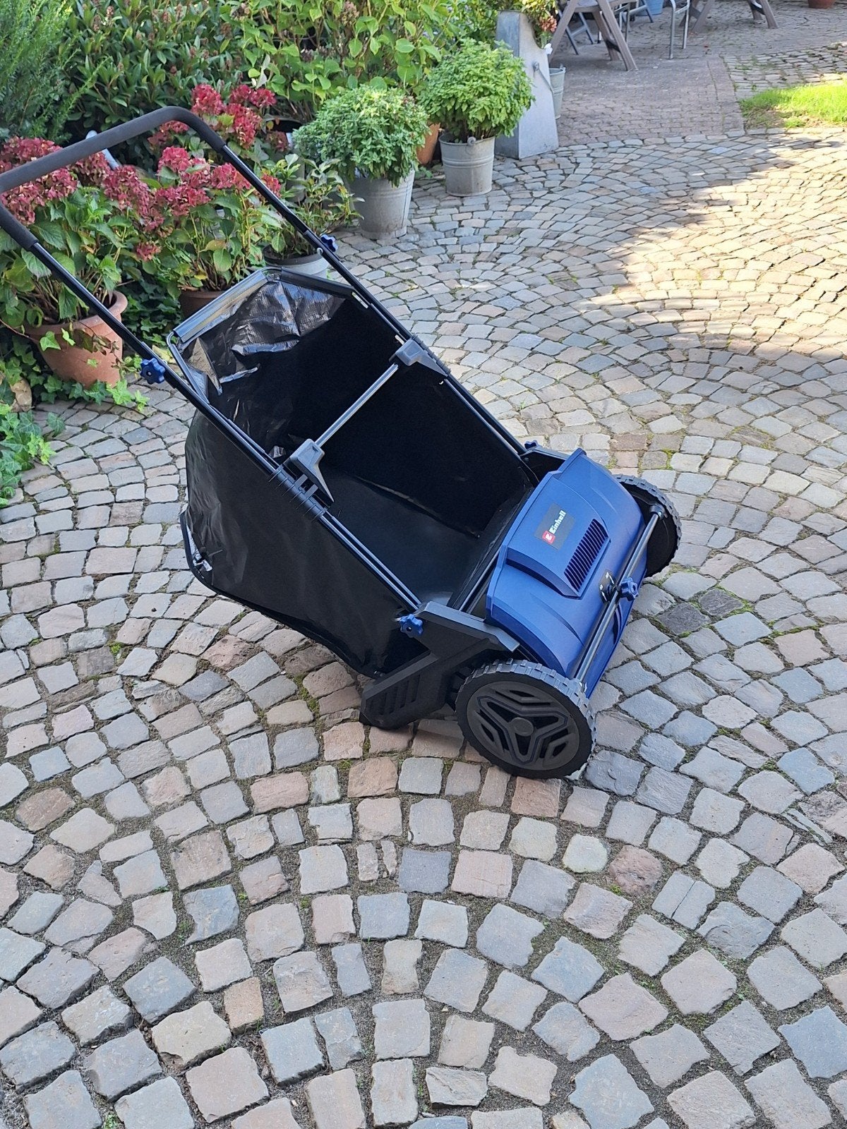 Einhell blad- en grasruimer - Zo goed als nieuw, Ophalen, Handgedragen, Nieuw, Einhell