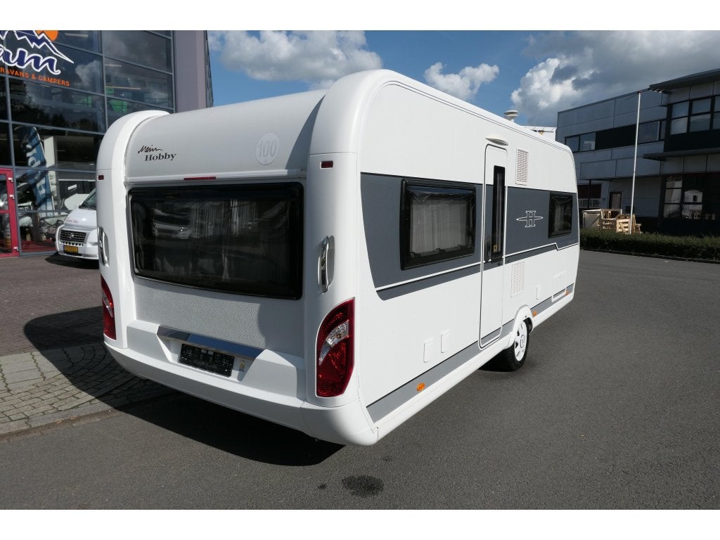 Hobby Excellent 560 CFE inclusief mover, Rondzit, Hobby, Serviceluik, Overige typen