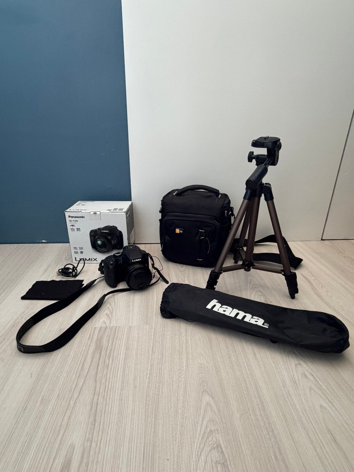 Panasonic Lumix DC-FZ82 + Tas & Statief | Als nieuw, Ophalen, Panasonic, 20x of meer, Zo goed als nieuw