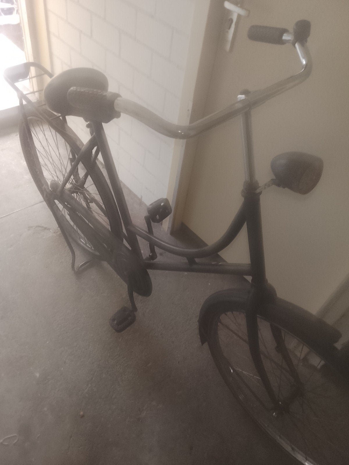 oma fiets 28 inch, Ophalen, Gebruikt