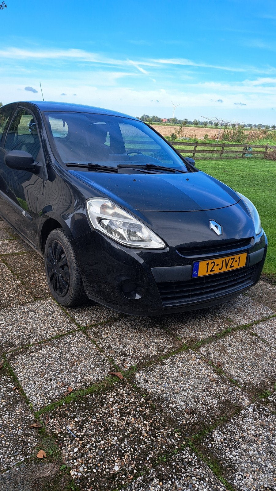 Renault Clio 1.2 16V 75 pk 3D 2009 Zwart, Auto's, Voorwielaandrijving, 535 kg, 74 pk, 4 cilinders