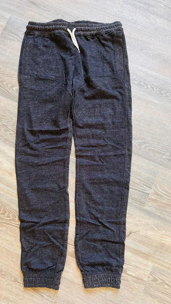 Donkergrijze nieuwe joggingbroek maat 170 C&A, Broek, C&a, Ophalen of Verzenden, Zo goed als nieuw