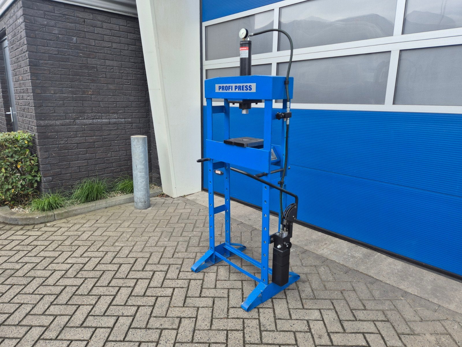 Profi Press Hydraulische Werkplaatspers Handbediend 15TON, Gebruikt, Holland, Info@bolkmachinehandel.nl, Ophalen of Verzenden