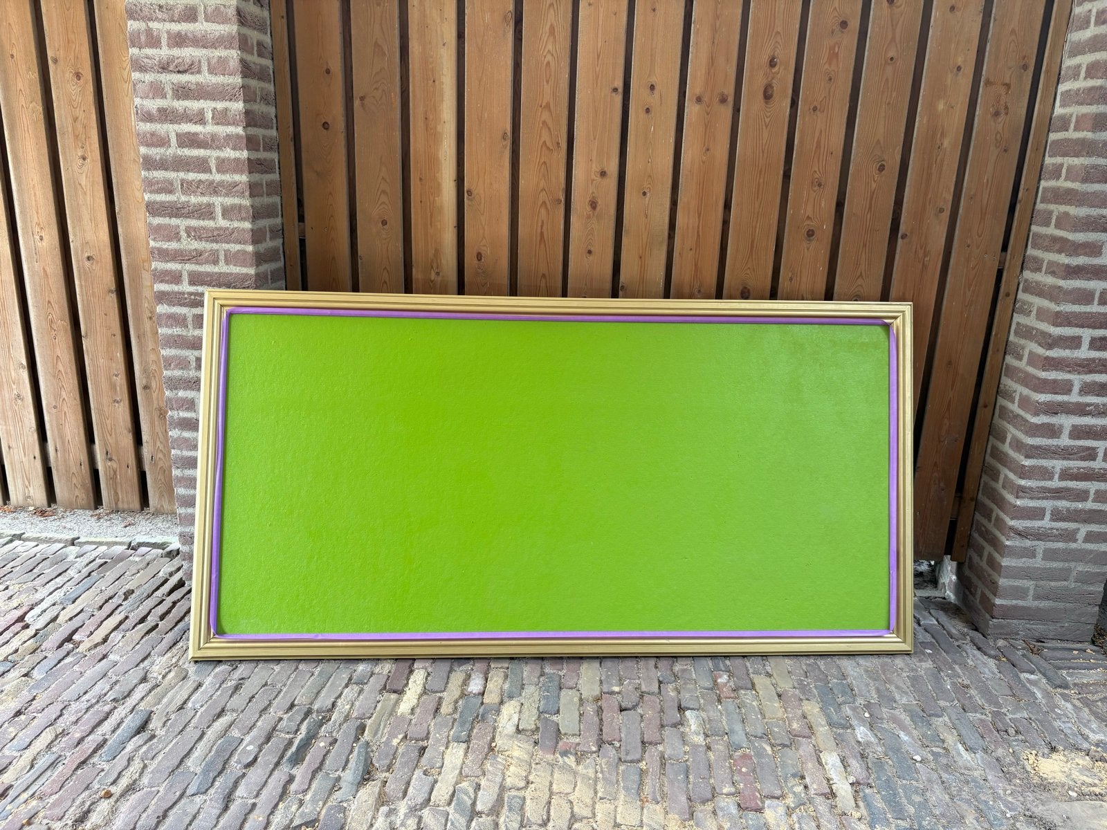 Prikbord, Ophalen, Zo goed als nieuw