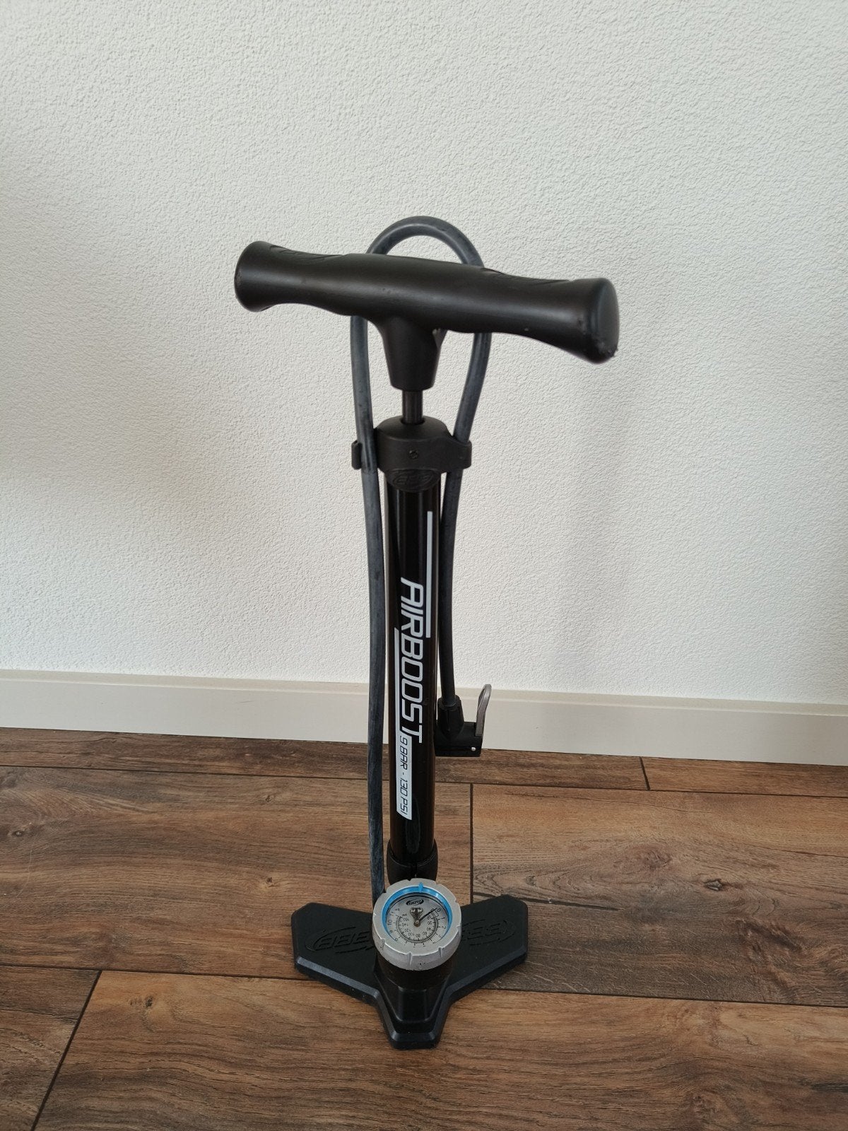 BBB Airboost 9 bar, Ophalen, Drukmeter, Zo goed als nieuw