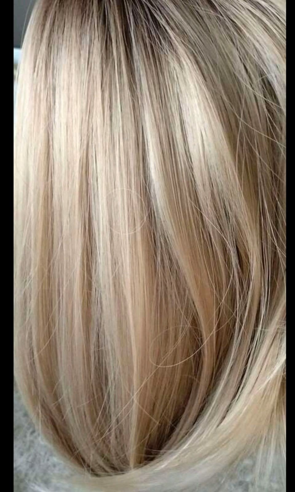 Blonde pruik, haarwerk, wig., Ophalen of Verzenden, Nieuw, Pruik of Haarverlenging