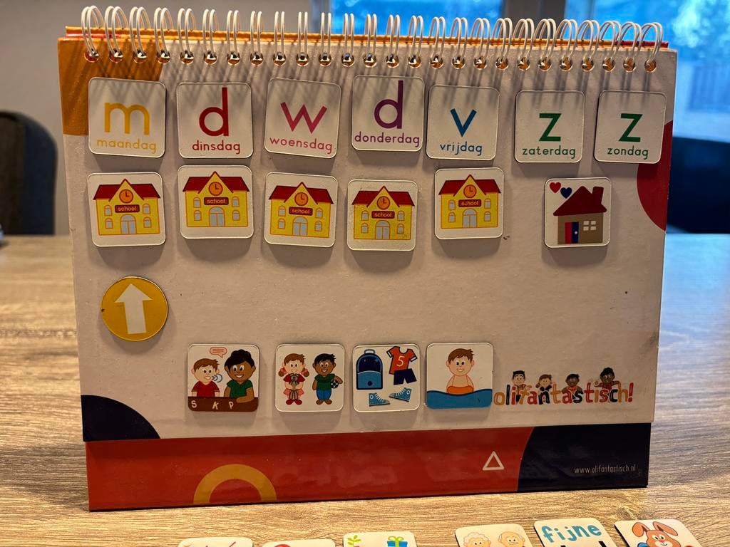 Planbord voor kinderen te koop., Huis en Inrichting, Woonaccessoires | Memoborden, Ophalen of Verzenden, Zo goed als nieuw, Magneetbord
