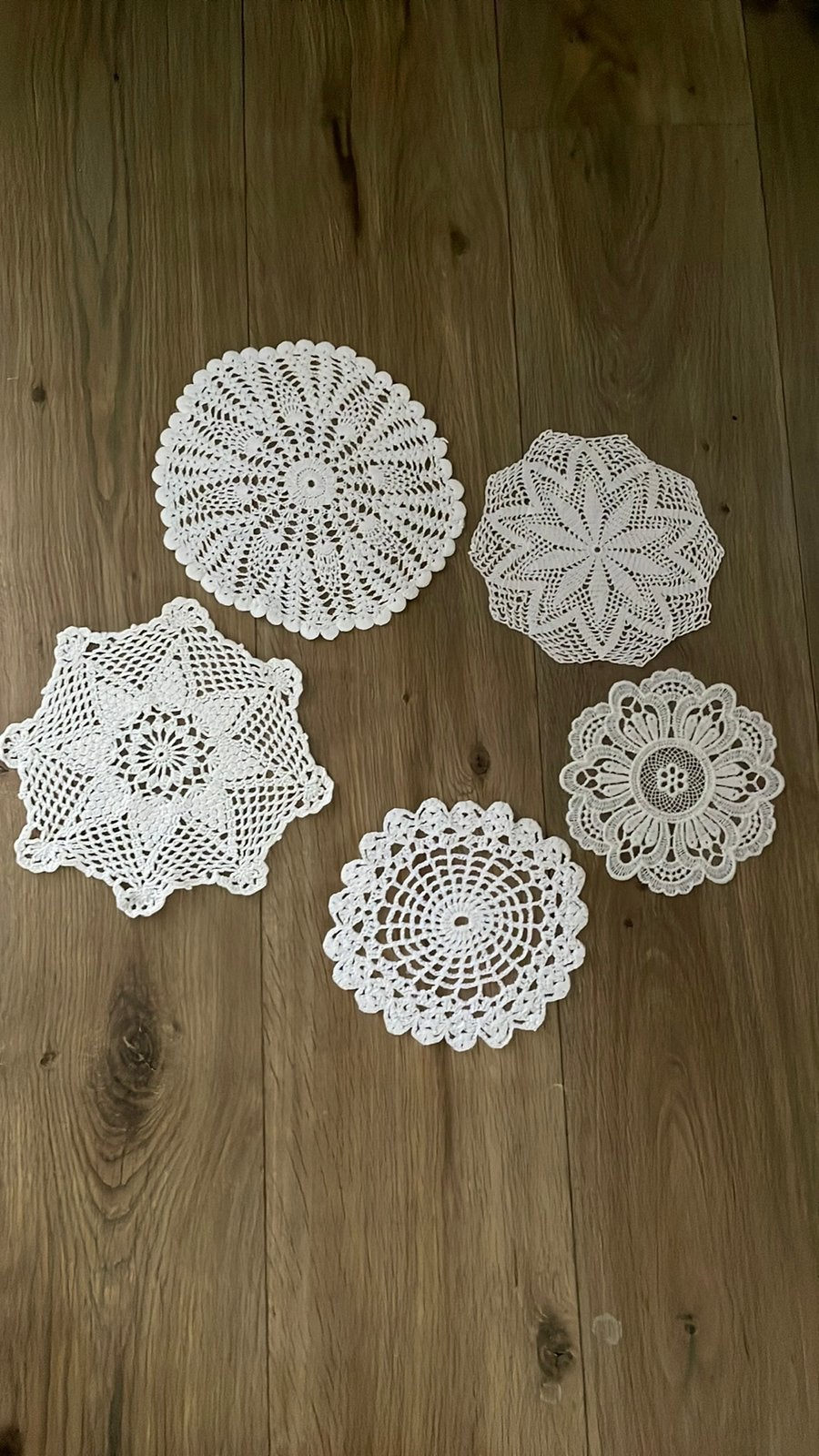 Diverse gehaakte kleedjes 15/20 cm, Antiek en Kunst, Ophalen of Verzenden
