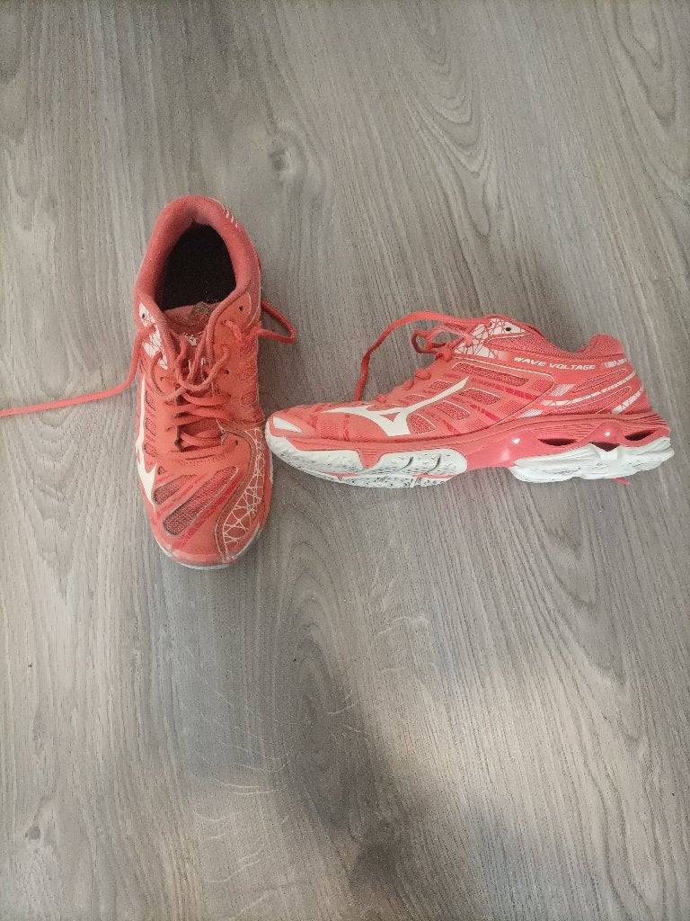 Mizuno sportschoenen, Ophalen of Verzenden, Gebruikt, Hardloopschoenen, Overige merken