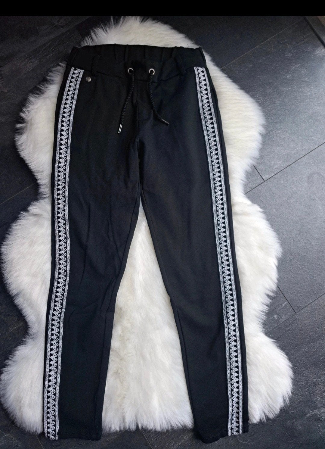 Garcia broek maat 152 met witte bies, Broek, Gebruikt, Meisje, Ophalen of Verzenden