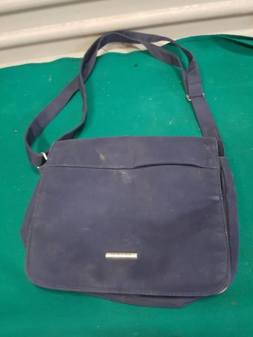 Schoudertas donkerblauw met 9 vakken, merk Puccini, Sieraden, Tassen en Uiterlijk, Ophalen of Verzenden, 'T Olde Gre-j, Info@toldegrej.nl