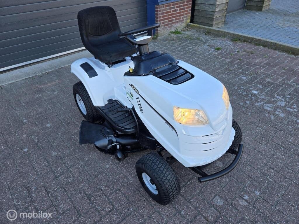 Zitmaaier  alpine 13/5pk hydro  zijlosser/mulch, Tuin en Terras, Zitmaaiers, Ophalen, Zo goed als nieuw, Mulchfunctie