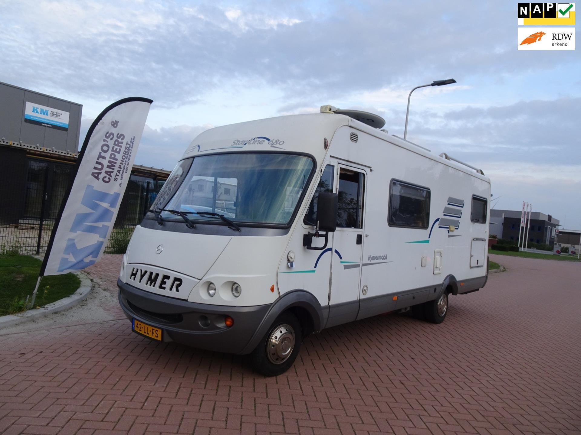 Hymer Eriba BM 680 Knappe camper weinig kilometers inruil mo, Caravans en Kamperen, Bedrijf, Hymer, Handgeschakeld, Diesel