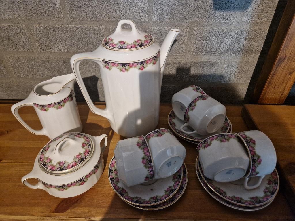 oud theeservies, Antiek en Kunst, Antiek | Servies compleet, Ophalen