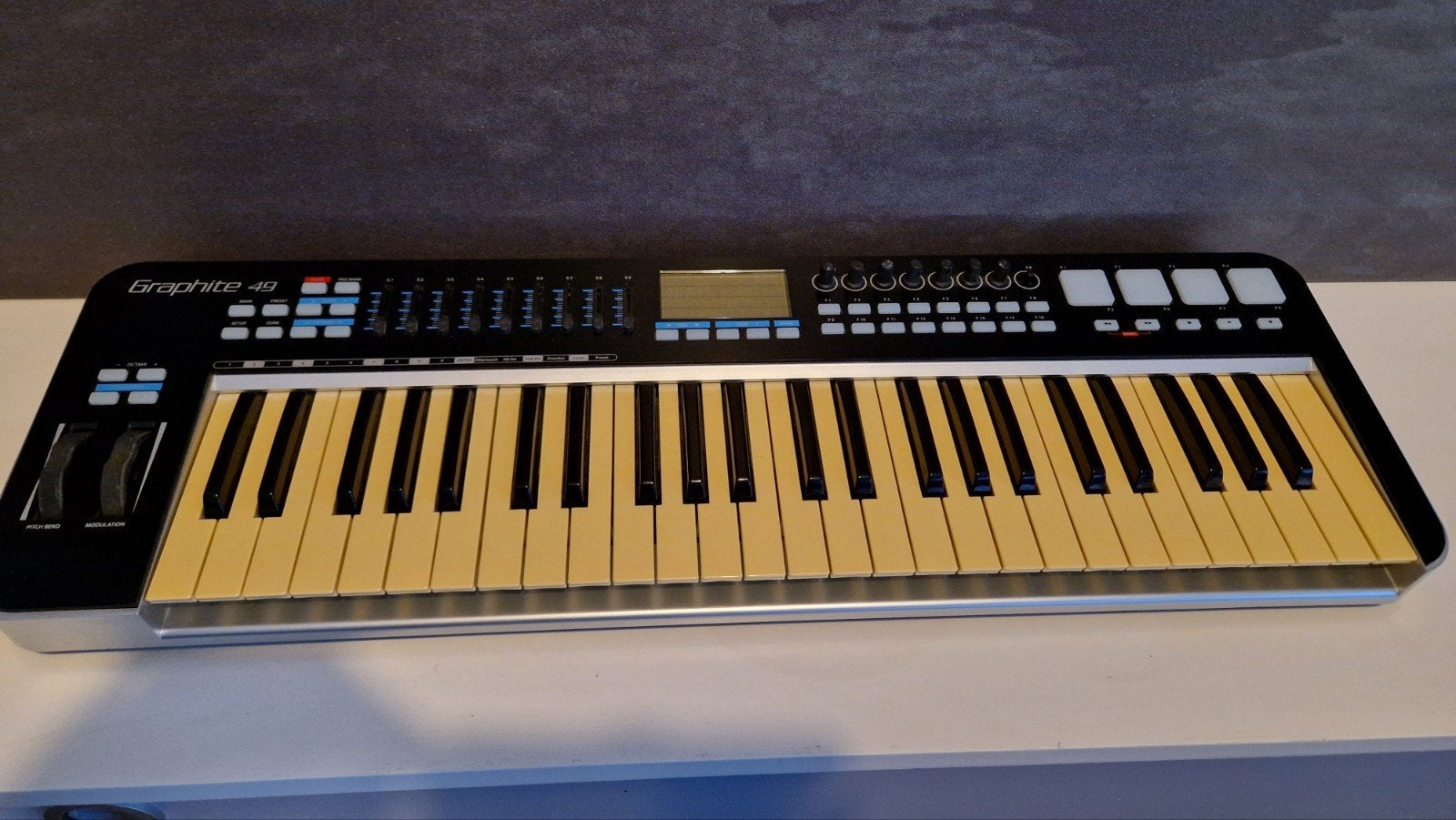 Samson Graphite 49 MIDI Keyboard Controller, Muziek en Instrumenten, Keyboards, Gebruikt, 49 toetsen, Overige merken, Midi-aansluiting