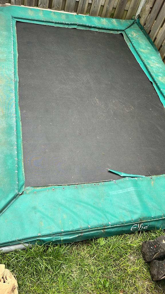 Trampoline rechthoek Elfje, Ophalen, Gebruikt