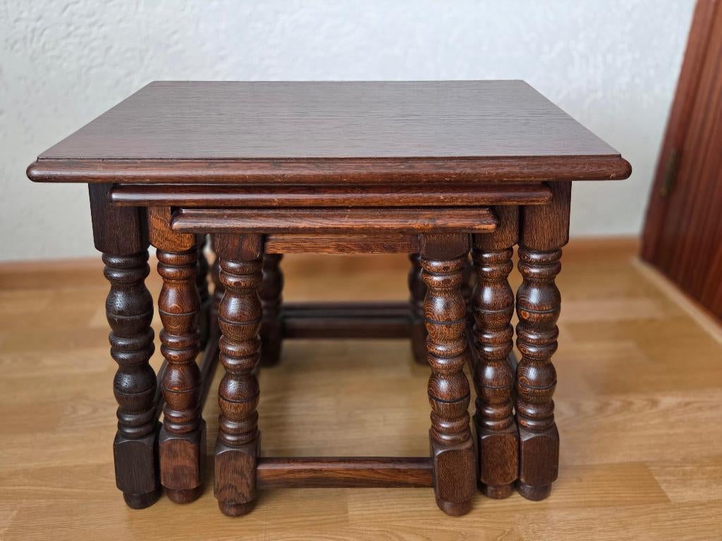 set van 3 eiken bijzettafeltjes/ 3 tafeltjes, Huis en Inrichting, Tafels | Bijzettafels, Minder dan 55 cm, Zo goed als nieuw, Rechthoekig