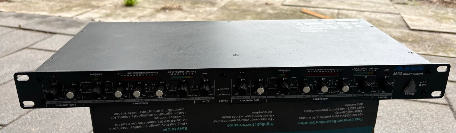 Alesis 3632 Compressor - gebruikt, Ophalen of Verzenden, Gebruikt, Compressor