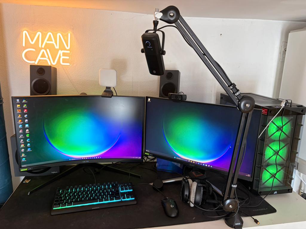 Complete High-End Gaming Setup | RTX 3080 | i9 | 32GB RAM, Computers en Software, Monitoren, IPS, Minder dan 1 ms, Zo goed als nieuw
