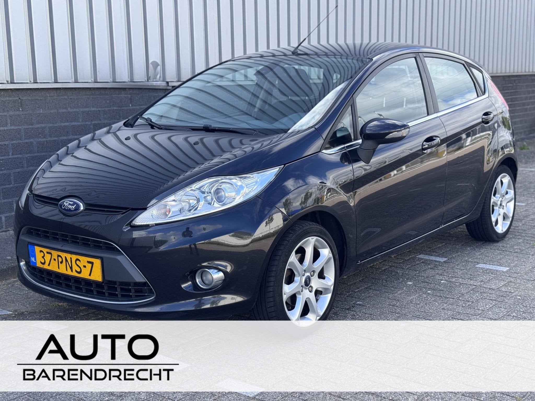 Ford Fiesta 1.4 Titanium Airco | Cruise, Auto's, Ford, Voorwielaandrijving, Stof, Zwart, Origineel Nederlands