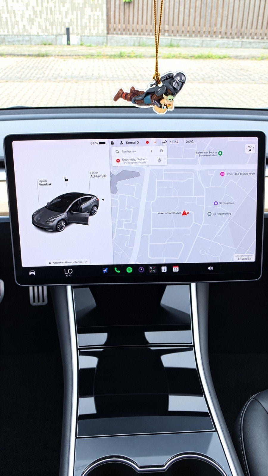Foto 6 van Tesla Model 3 2019 Performance Grijs | 83% SOH / NW banden |
