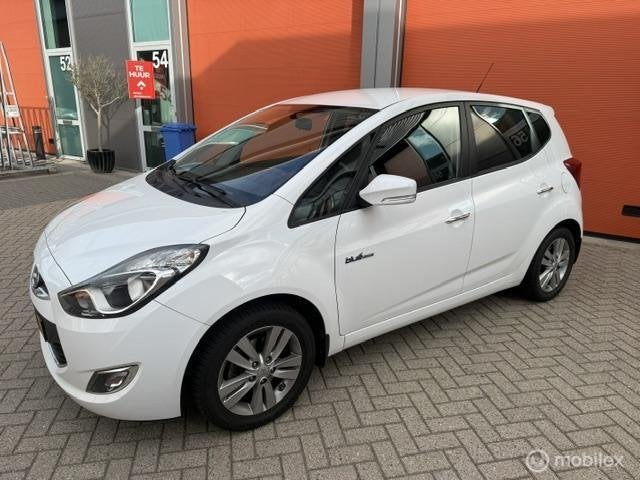 Hyundai ix20 1.4i Go! KM NAP-APK 03-2027-AIRCO-NAVI-