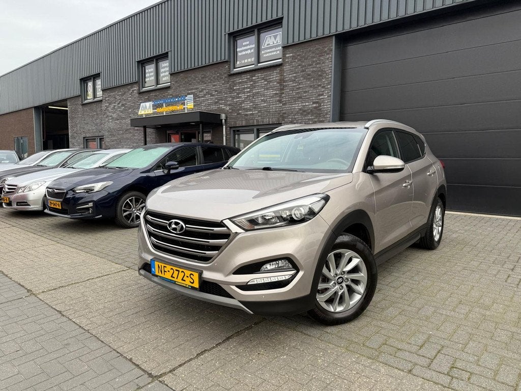 Hyundai Tucson 1.6 T-GDi Comfort | 2E EIGENAAR | 12MND GARAN, Voorwielaandrijving, Stof, Gebruikt, Wit