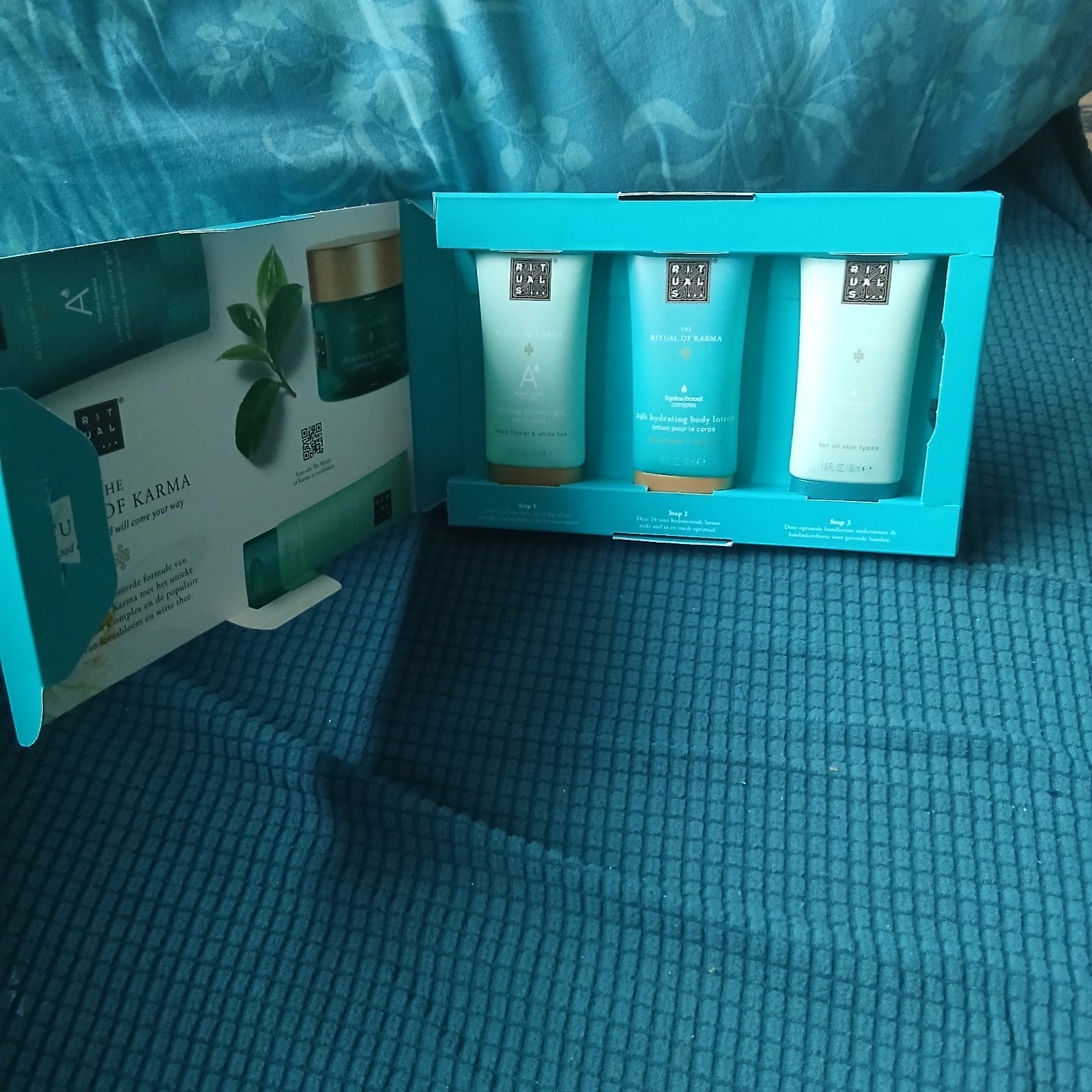 NIEUW. Ritual of Karma, Ophalen of Verzenden, Nieuw, Bodylotion, Crème of Olie