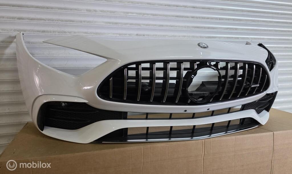 Mercedes SL43 Bumper voor AMG W232 A2328854200, Auto-onderdelen, Gebruikt, Voor, Ophalen of Verzenden, Bumper