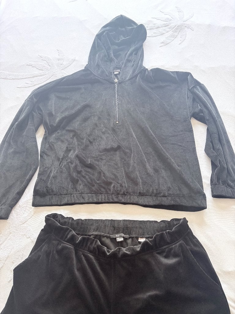 Huispak, Ophalen of Verzenden, Zo goed als nieuw, Maat 38/40 (M)