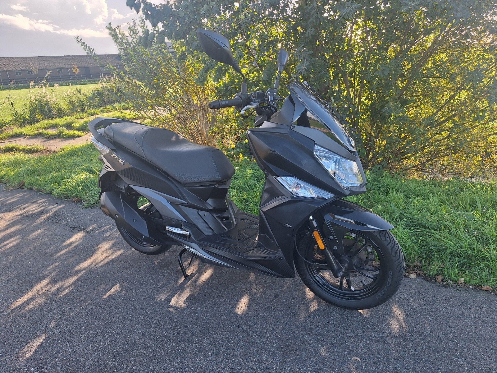 Mooie Sym Jet 14 bromscooter geel kenteken 2020, Fietsen en Brommers, Ophalen, Benzine, Overige modellen