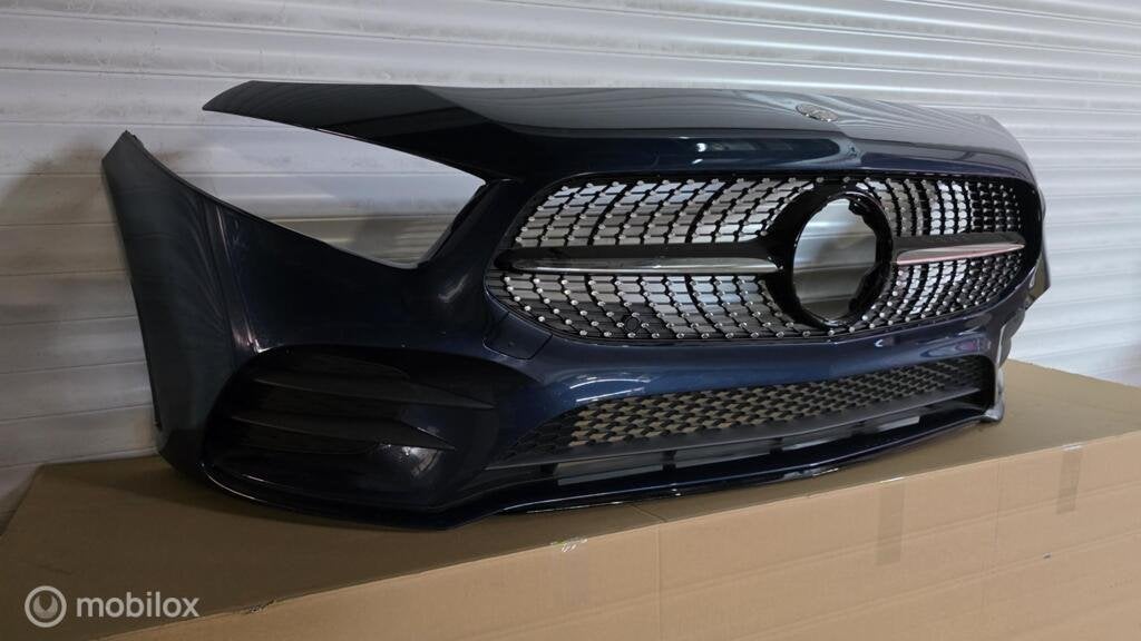 mercedes A klasse AMG voorbumper W177 V177 2019 - 2022, Gebruikt, Voor, Ophalen of Verzenden