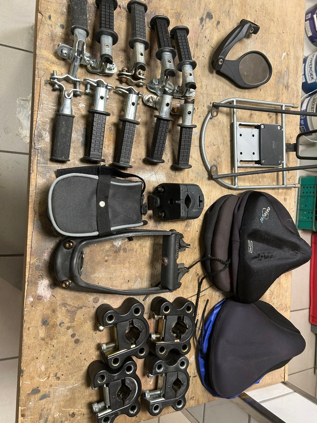 Diverse Fietsaccessoires in een koop oa Bobike, Ophalen of Verzenden, Zo goed als nieuw, Voetsteuntjes