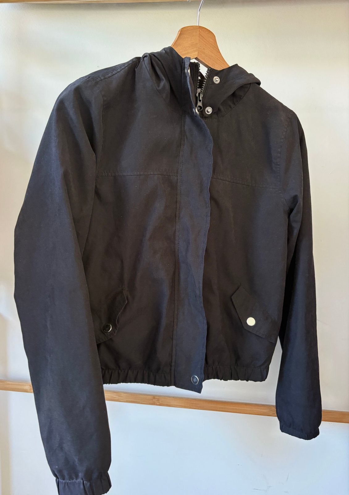 Zwarte jas Jacqueline de Yong maat XS, Kleding | Dames, Ophalen of Verzenden, Zo goed als nieuw, Maat 34 (XS) of kleiner, Zwart