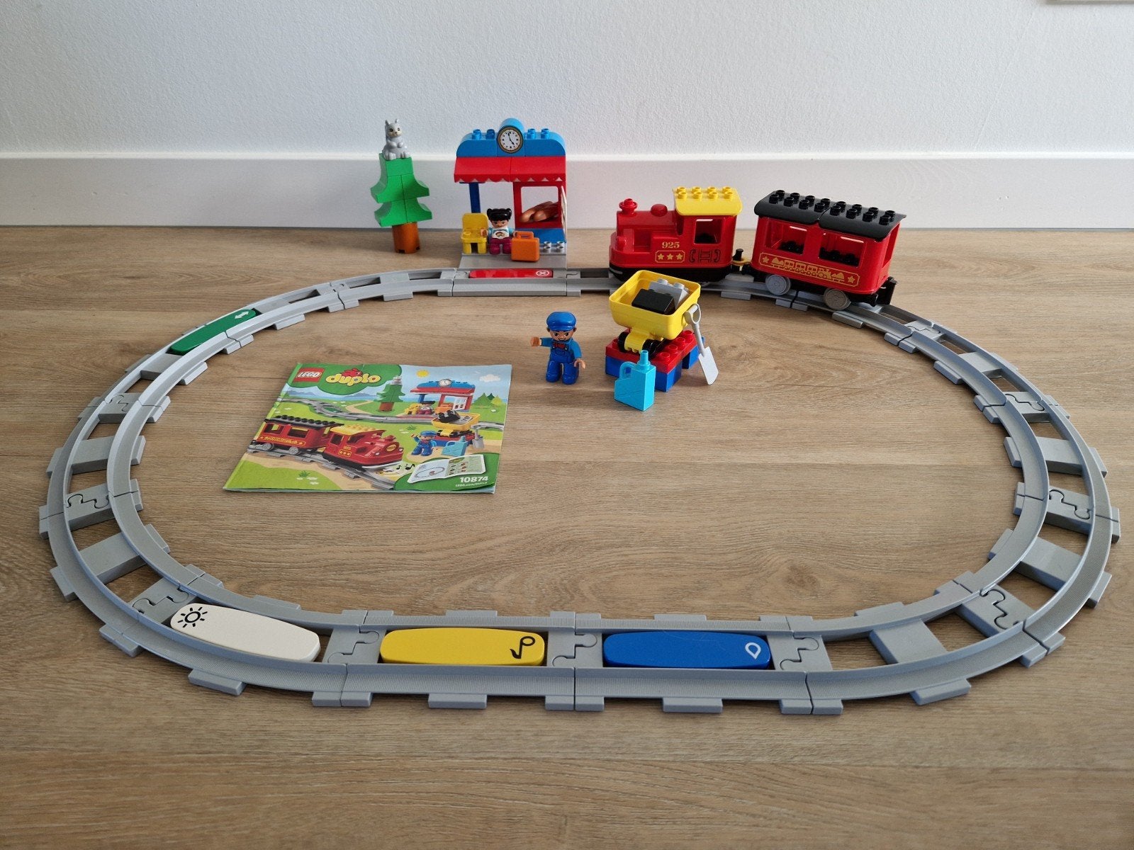 LEGO Duplo Stoomtrein 10874 met rails en accessoires, Kinderen en Baby's, Overige thema's, Ophalen of Verzenden, Duplo, Complete set