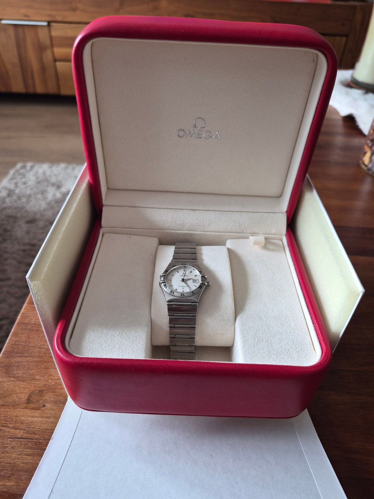 Omega Constellation Quartz horloge, Ophalen