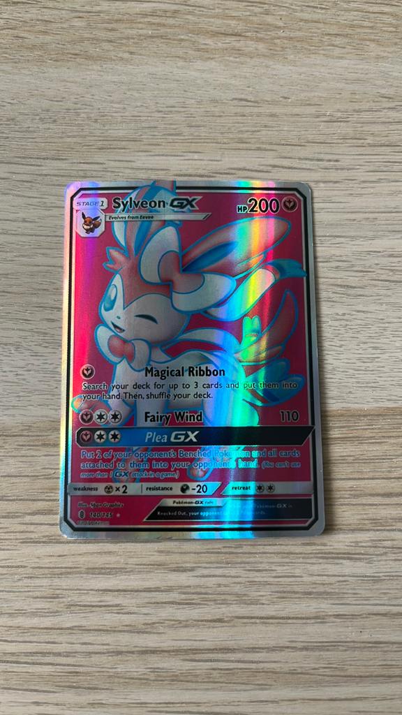 Full Art Sylveon GX pokémon kaart, Ophalen of Verzenden, Zo goed als nieuw, Losse kaart, Foil