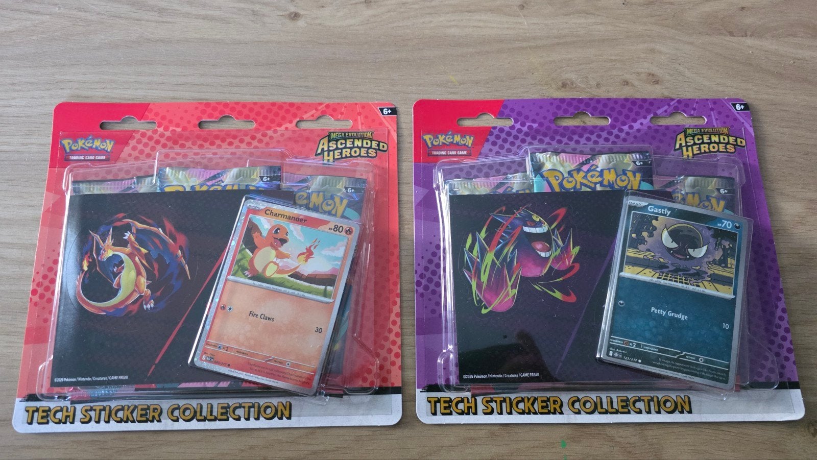 Pokémon Tech Sticker Collection - Charmander & Gastly, Ophalen of Verzenden, Nieuw, Booster