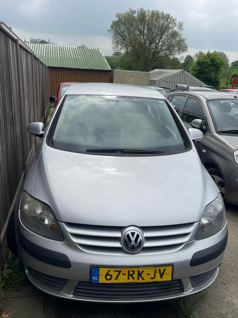 Volkswagen Golf Plus 1.4 16V 55KW 2005 230.000 nieuwe apk, Auto's, Stof, 74 pk, 4 cilinders, Handgeschakeld