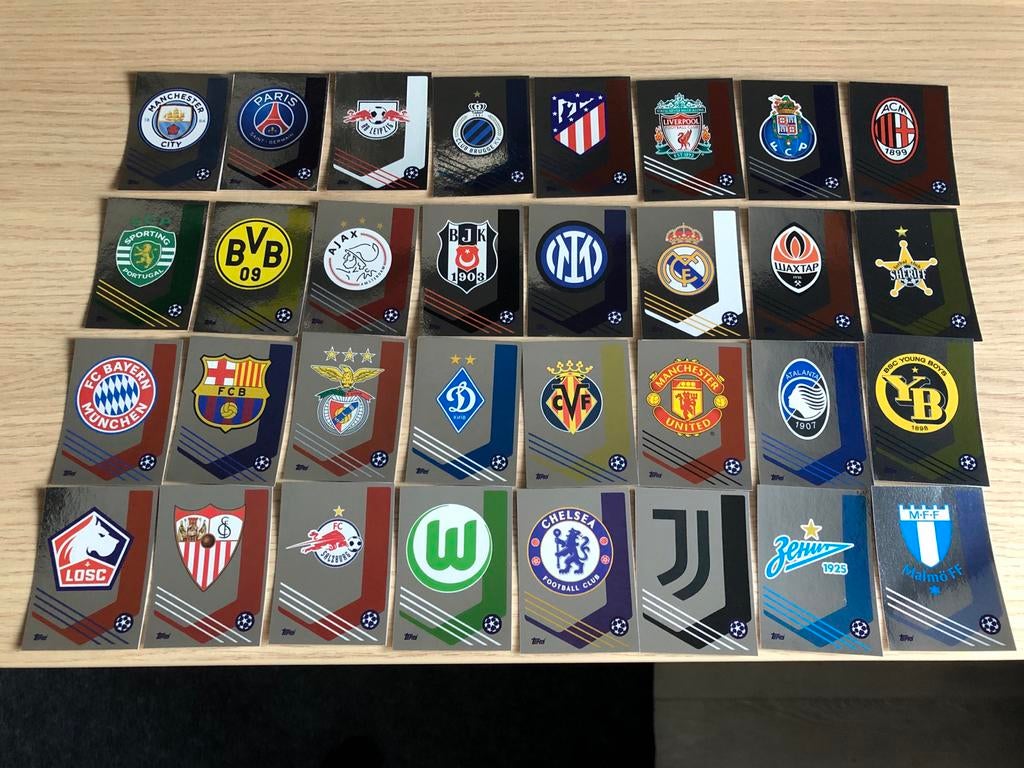 Topps Match Attax CL 2021 emblemen - complete set, Ophalen of Verzenden, Zo goed als nieuw, Buitenlandse clubs, Spelerskaart