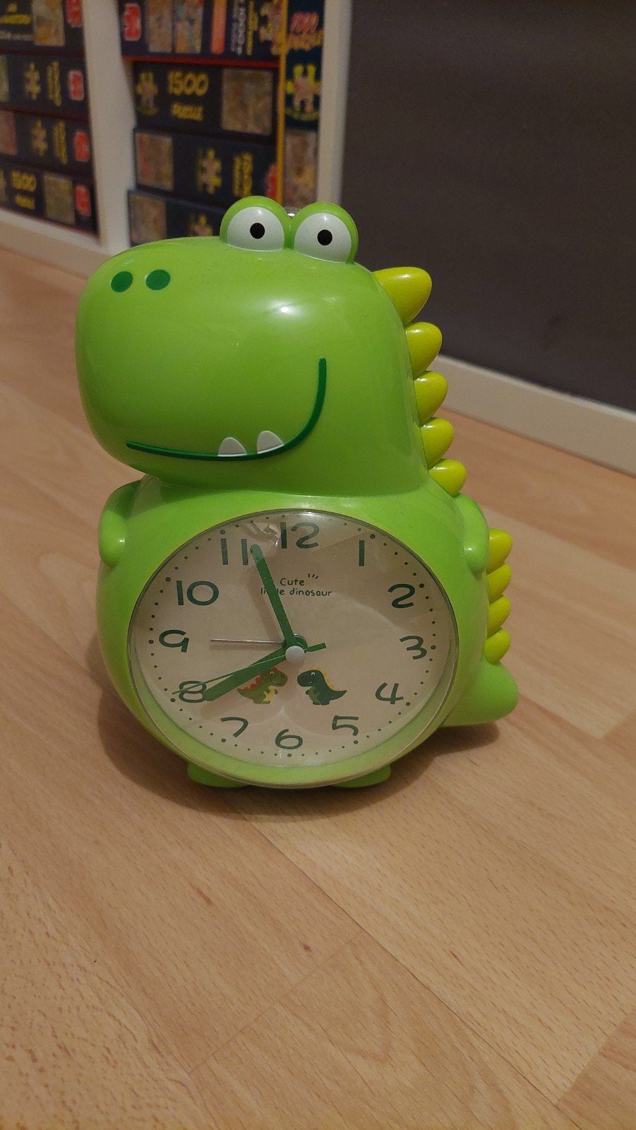 Leuke groene dinosaurus wekker voor kinderen, Ophalen of Verzenden