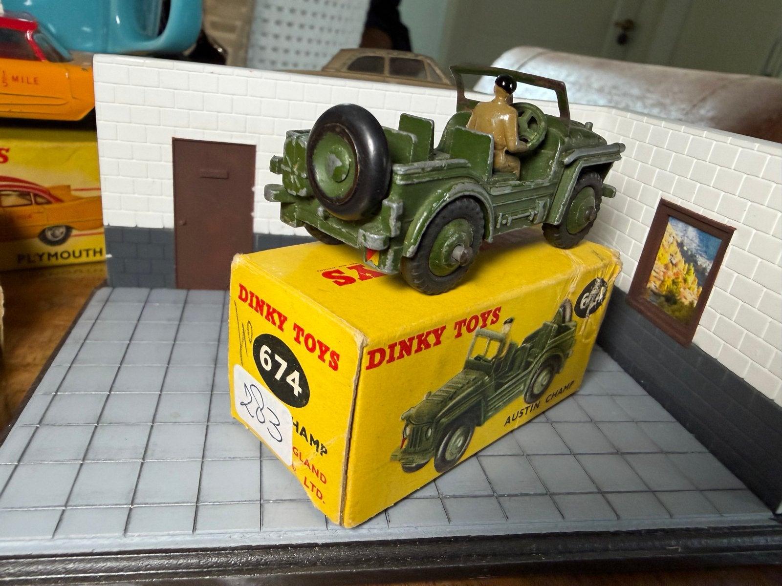 Dinky Toys Austin Champ Leger 674 met originele doos, Gebruikt, Auto, Dinky Toys, Ophalen of Verzenden