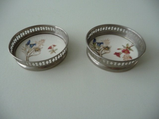 2 oude PORSELEINEN ONDERZETTERS, Antiek en Kunst, Ophalen of Verzenden